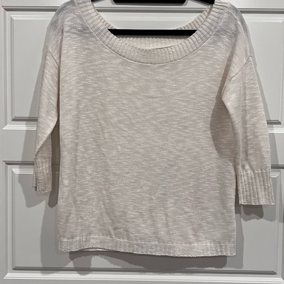 Express twisted open back sweater - Picture 9 of 15